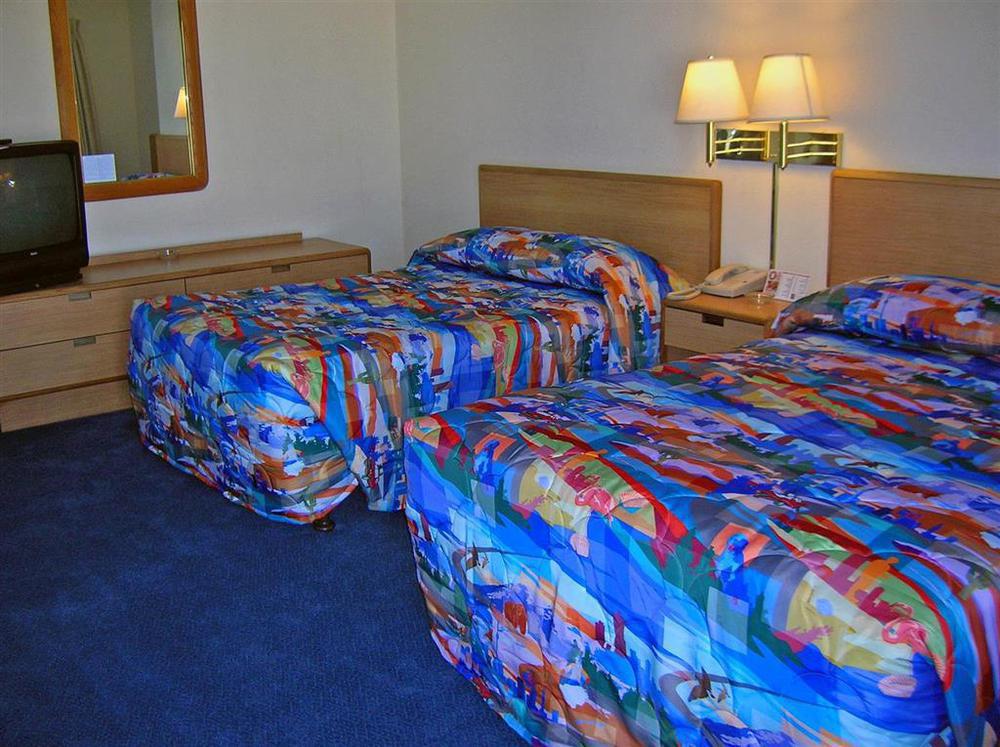 Motel 6 San Rafael Room photo